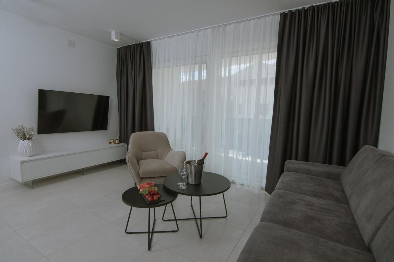 Apartments Adriatic Pearl Trogir Eksteriør billede